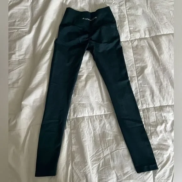 Amplify Legging - Midnight Quantity: 1 XS - Picture 10 of 12